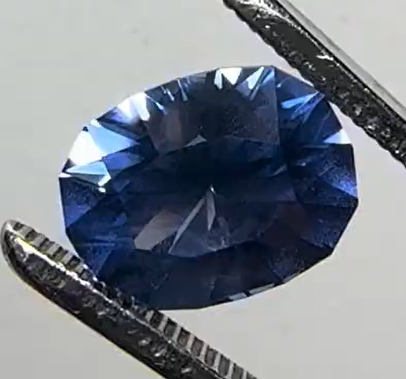 Lab Sapphire — Cornflower Blue Oval