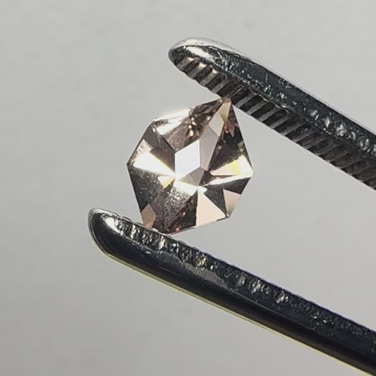 Morganite (Peach)